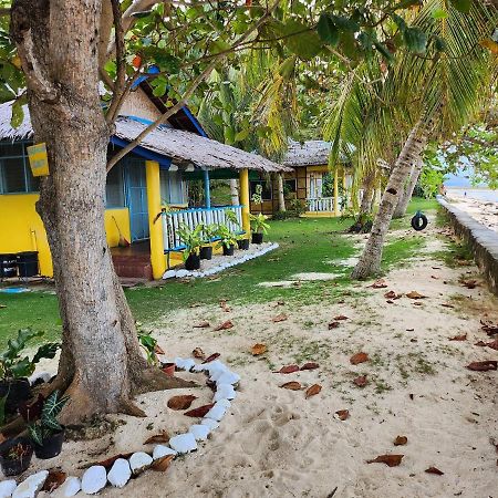 Islanders Paradise Beach Larena Exteriér fotografie